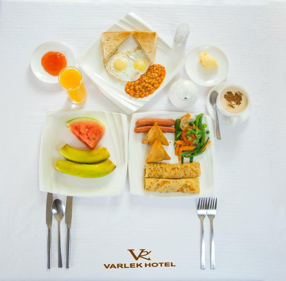 Varlek Hotel Dar es Salaam Exteriér fotografie